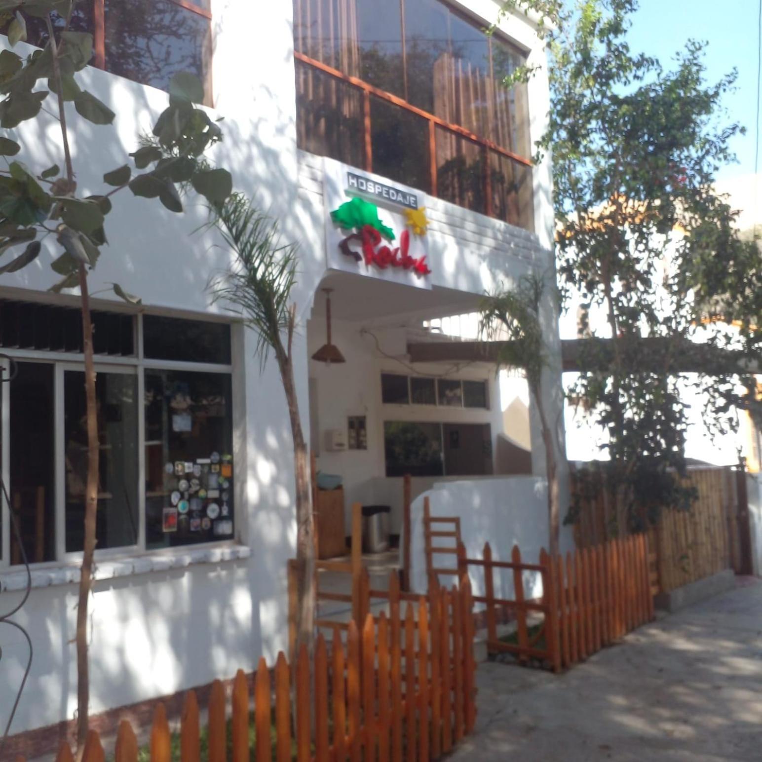 איקה Hospedaje Rocha מראה חיצוני תמונה